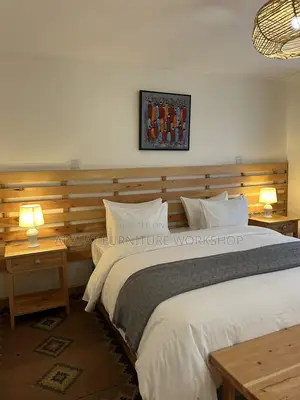 King Pallet Bed