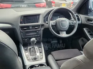 Audi Q5 2012 Silver