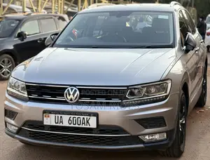 Volkswagen Tiguan R-Line AWD 4MOTION 2016 Silver