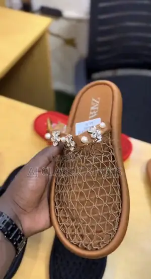 Original Mesh Brown