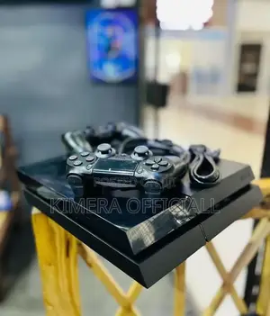 Ps4 Fat With 12 Games Installed