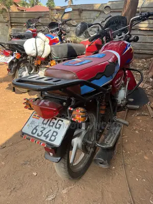 Bajaj CT 125X 2024 Red