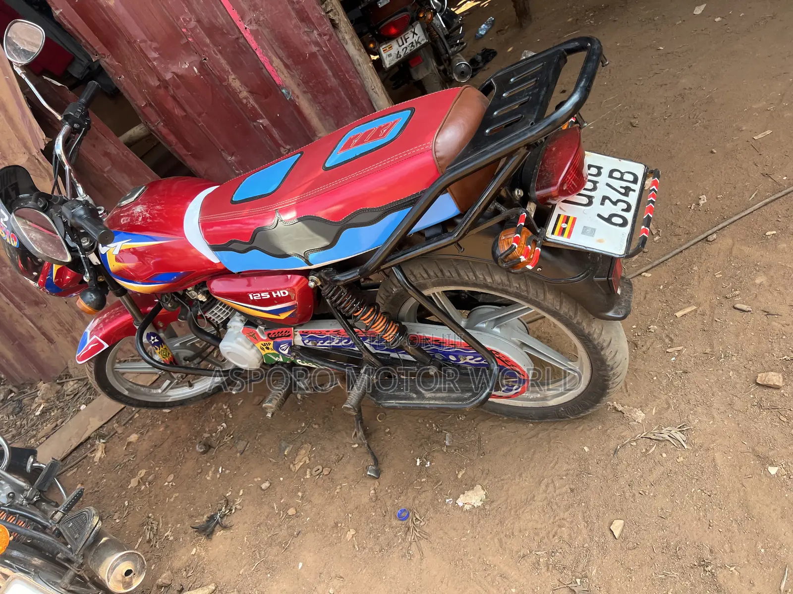 Bajaj CT 125X 2024 Red
