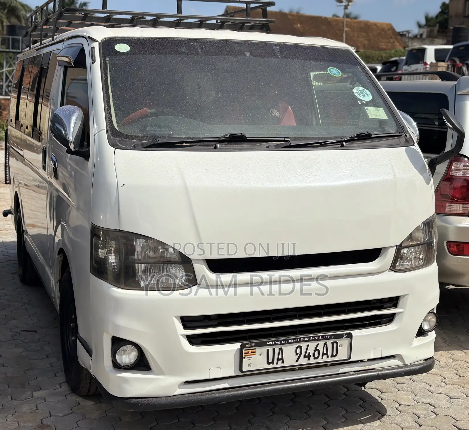 Toyota HiAce 2012 White