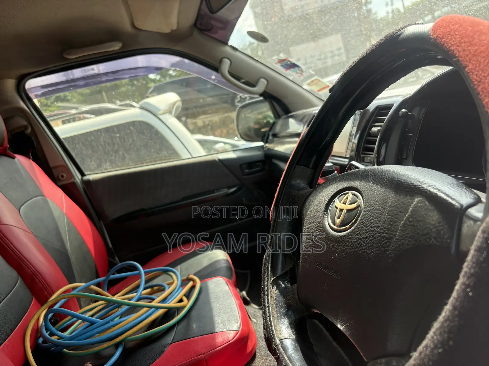 Toyota HiAce 2012 White