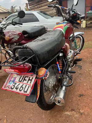 Bajaj Boxer 100 2022 Red