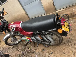 Bajaj Boxer 100 2020 Red