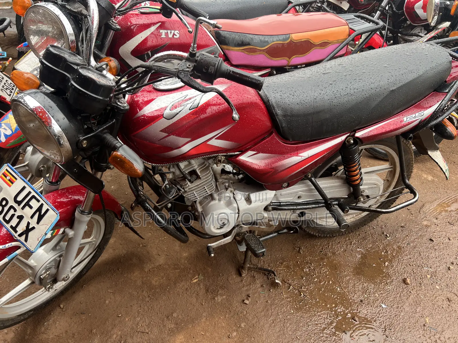 Bajaj Boxer 100 2022 Red