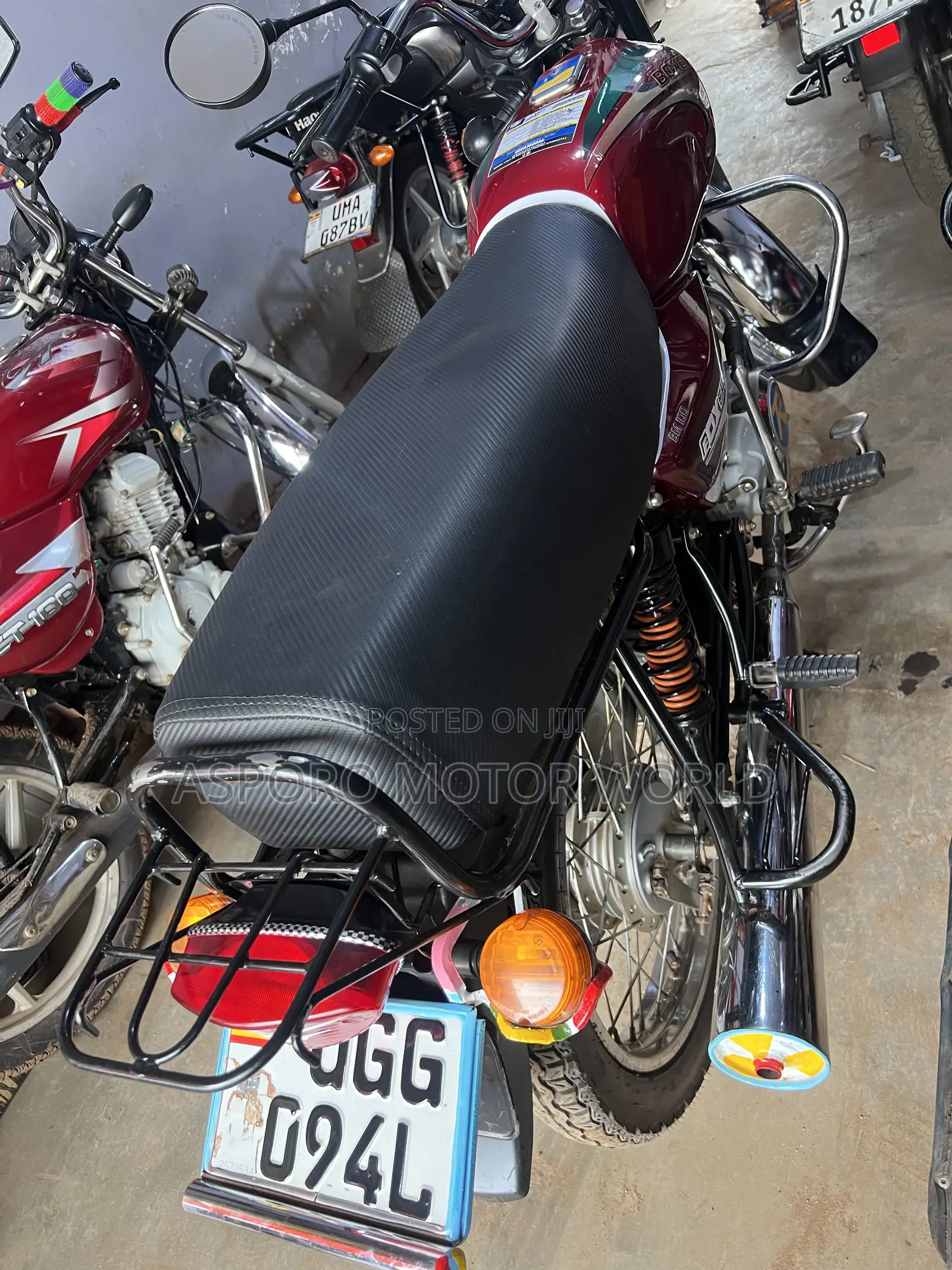 Bajaj Boxer 100 2024 Red