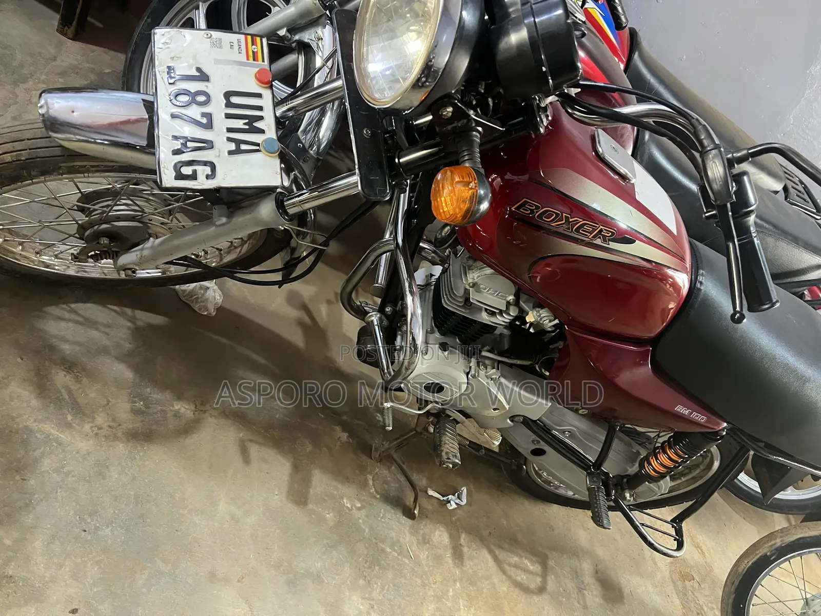 Bajaj Boxer 100 2025 Red