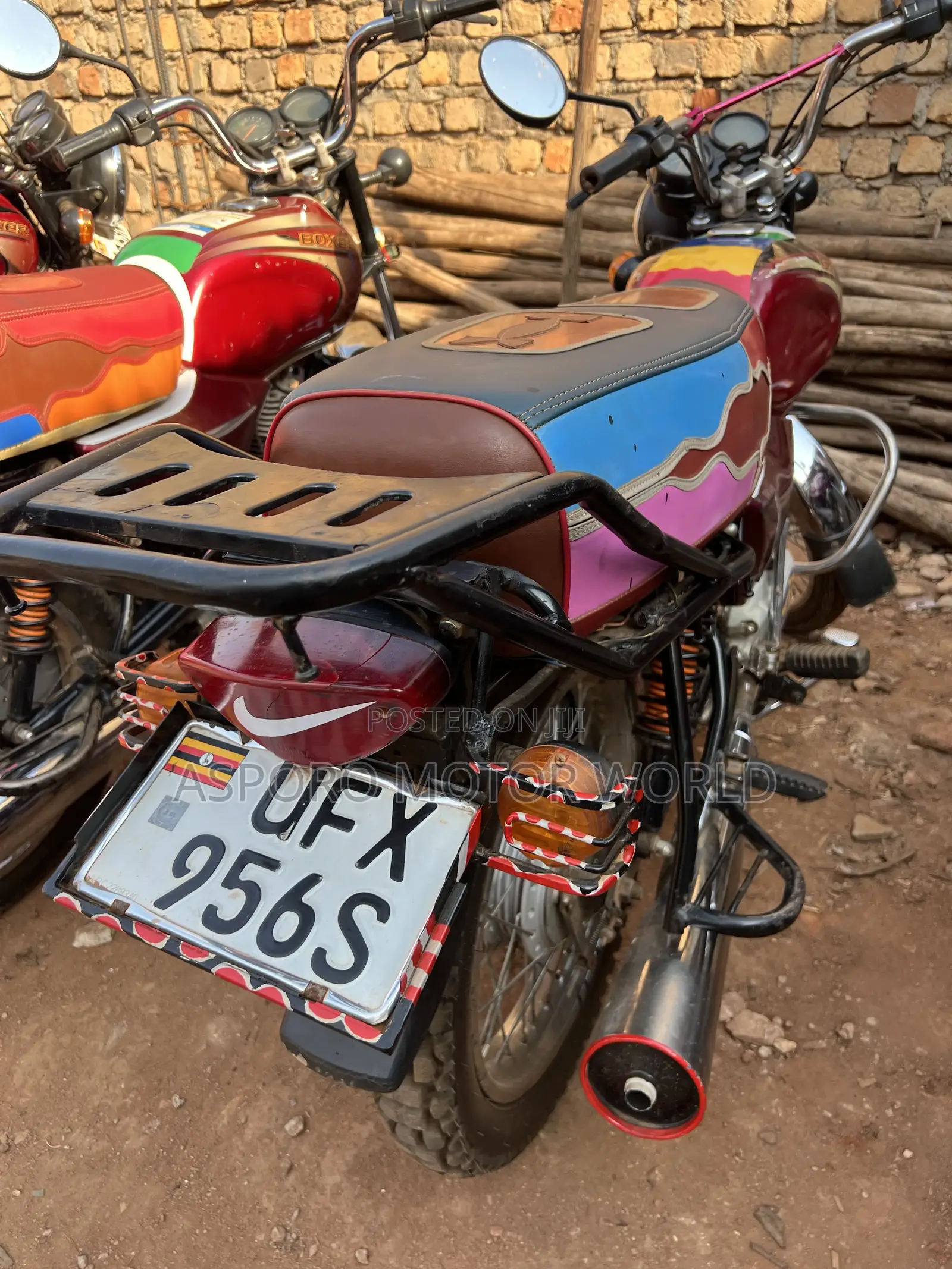 Bajaj Boxer 100 2023 Red
