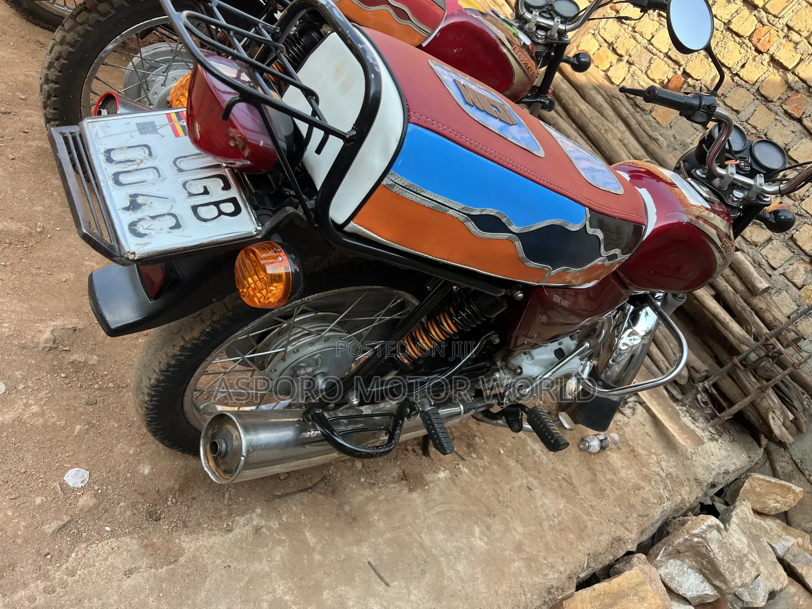 Bajaj Boxer 100 2023 Red