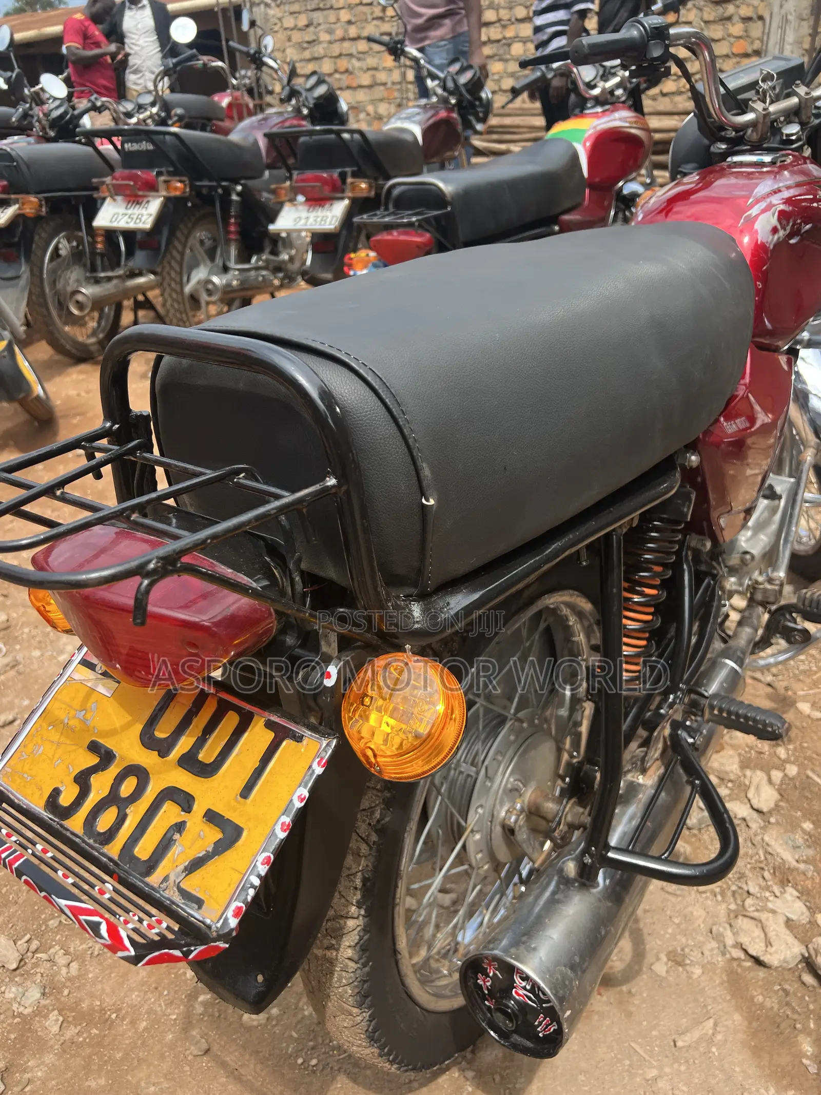 Bajaj Boxer 100 2020 Red