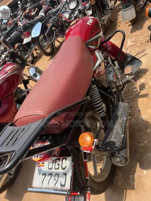 TVS HLX 125 2024 Red
