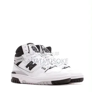 Champions New Balance Unisex - 650
