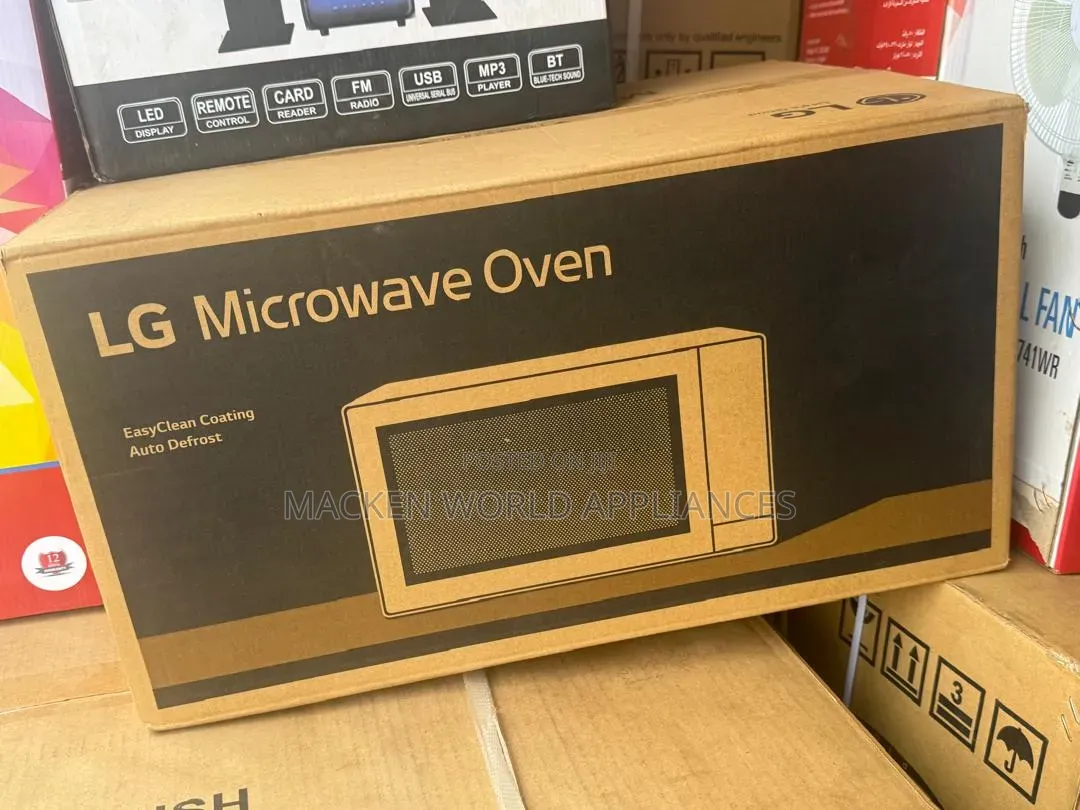 Microwave 20l Lg With Easy Clean Coating, Rounded Corners - Black