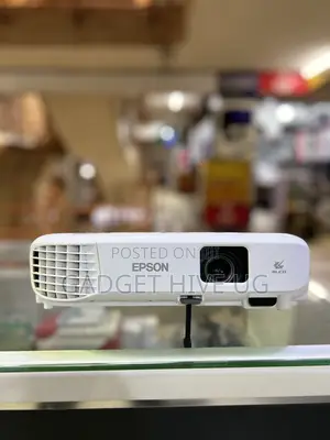 EPSON Power Lite EB-X39