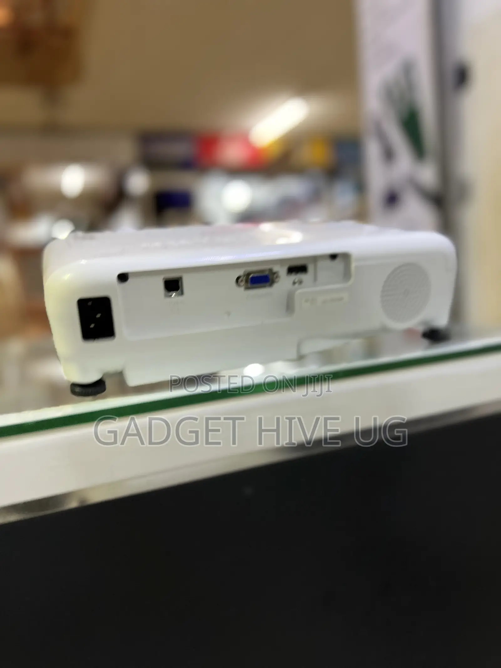 EPSON Power Lite EB-X39