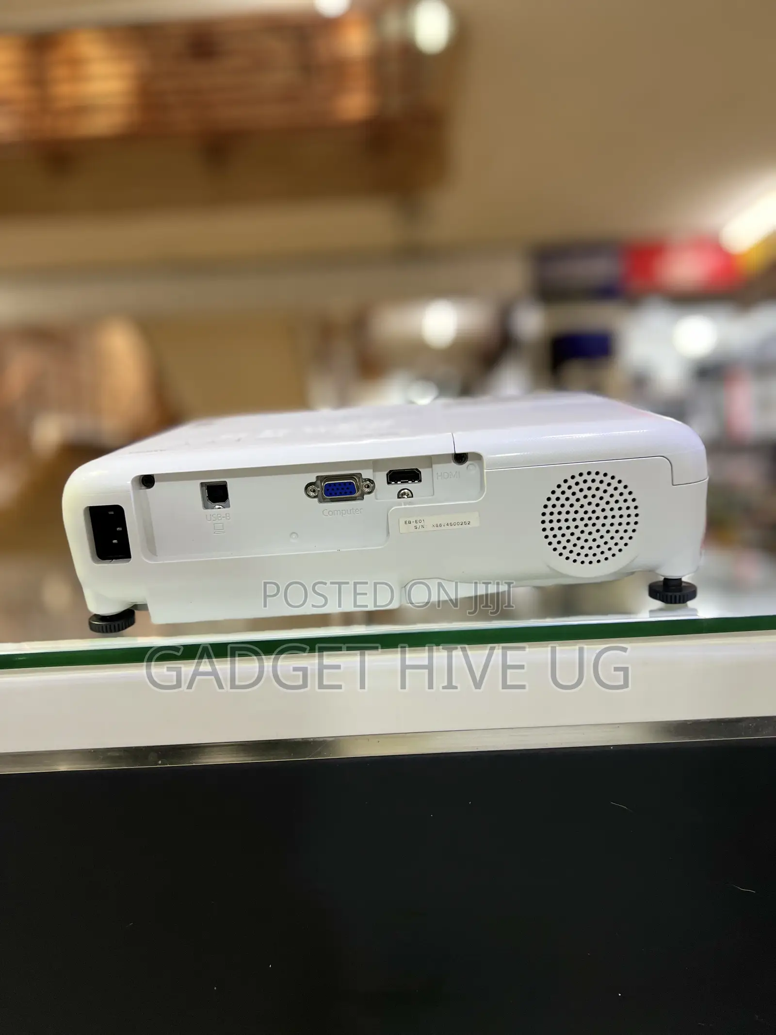 EPSON Power Lite EB-X39
