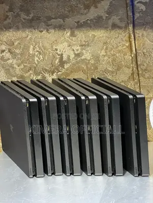 Ps4 Slim Chipped With 12 Games
