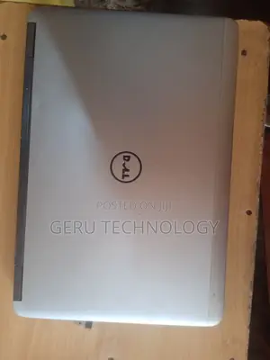 Laptop Dell Latitude E7240 6GB Intel Core i5 SSD 128GB