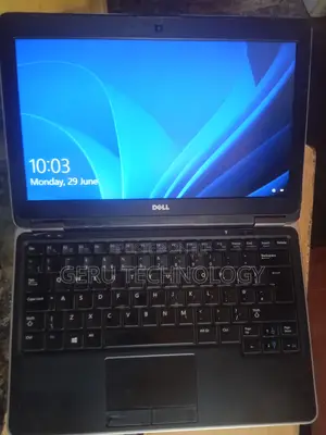 Laptop Dell Latitude E7240 6GB Intel Core i5 SSD 128GB