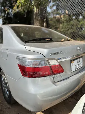 Toyota Premio 2009 Silver