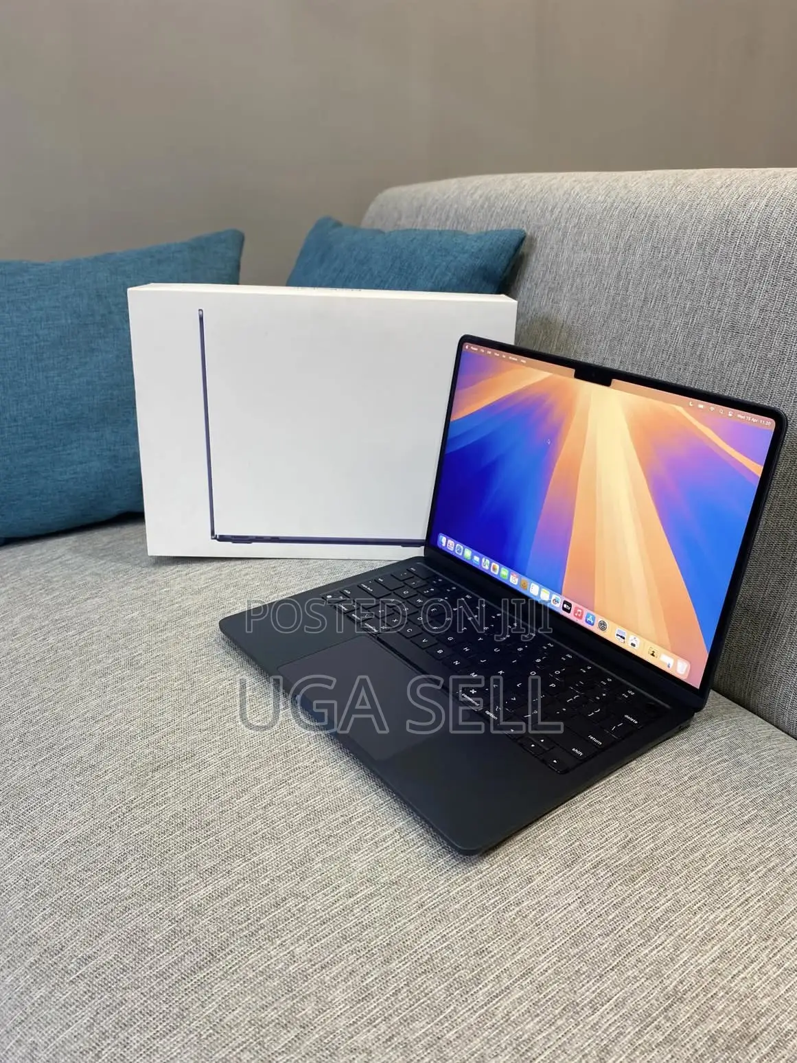Laptop Apple MacBook Air 2022 M2 8GB Apple M2 SSD 512GB