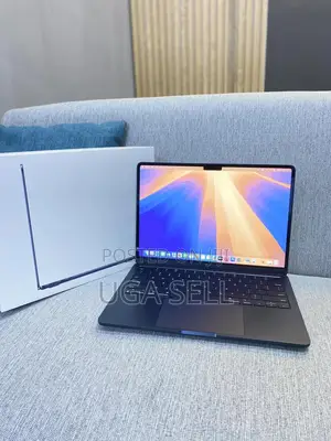 Laptop Apple MacBook Air 2022 M2 8GB Apple M2 SSD 512GB
