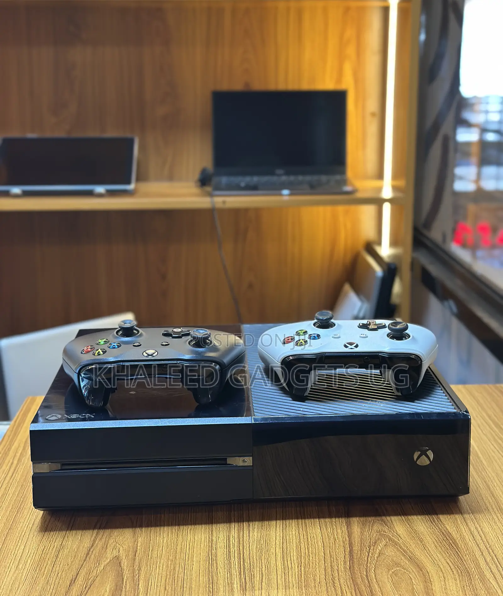 Microsoft Xbox One Console