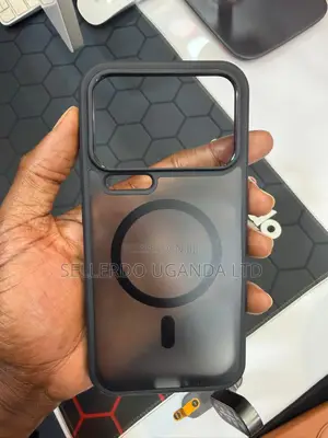 Xiaomi 17 Pro Max Cases