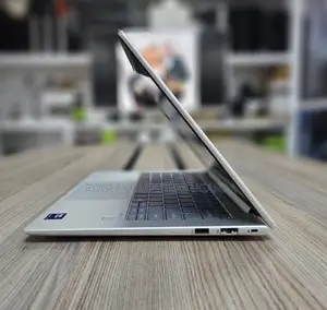 New Laptop HP ProBook 440 G10 8GB Intel Core Ultra 5 SSD 512GB
