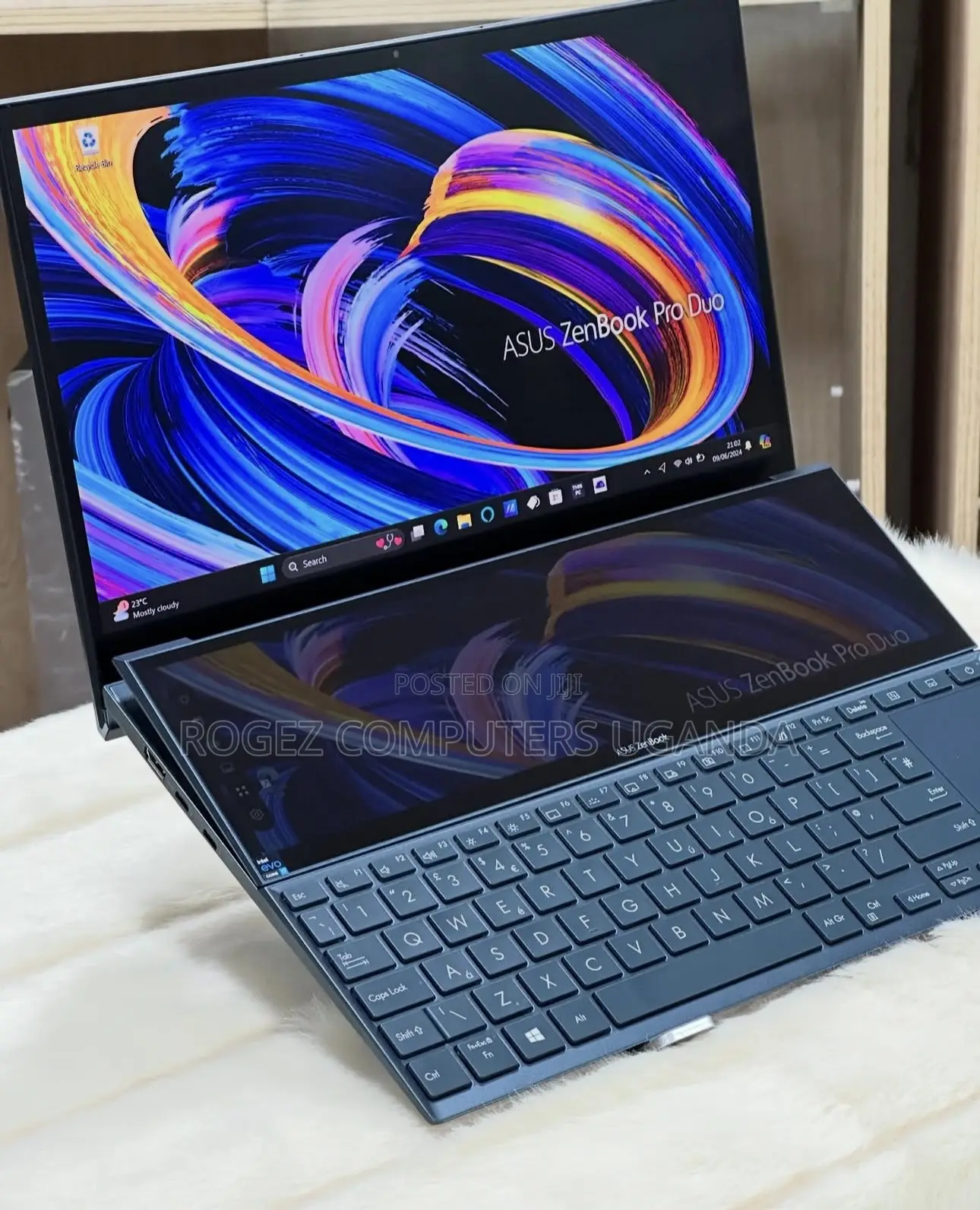 New Laptop Asus ZenBook S UX391UA 32GB Intel Core i7 SSD 1T