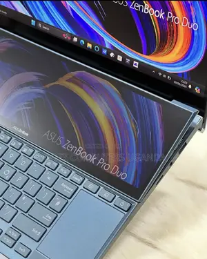 New Laptop Asus ZenBook S UX391UA 32GB Intel Core i7 SSD 1T