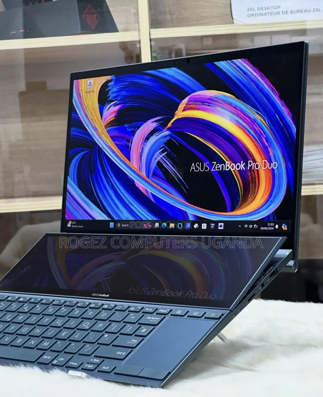 New Laptop Asus ZenBook S UX391UA 32GB Intel Core i7 SSD 1T