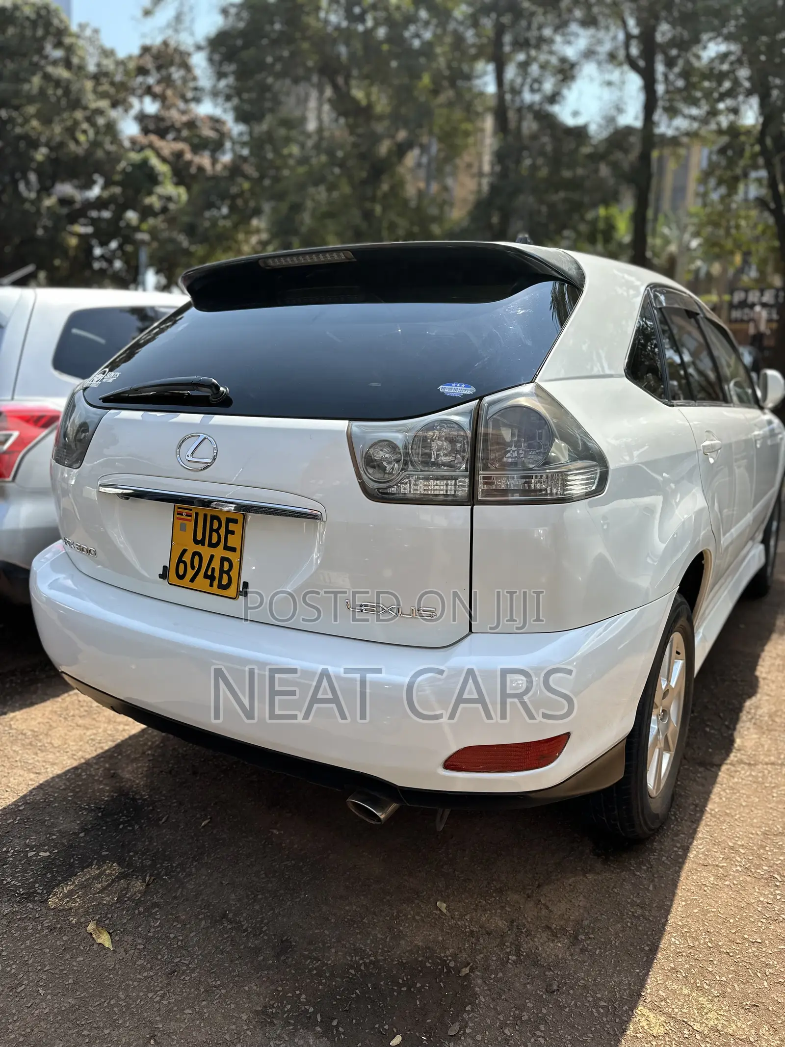 Toyota Harrier 2008 White