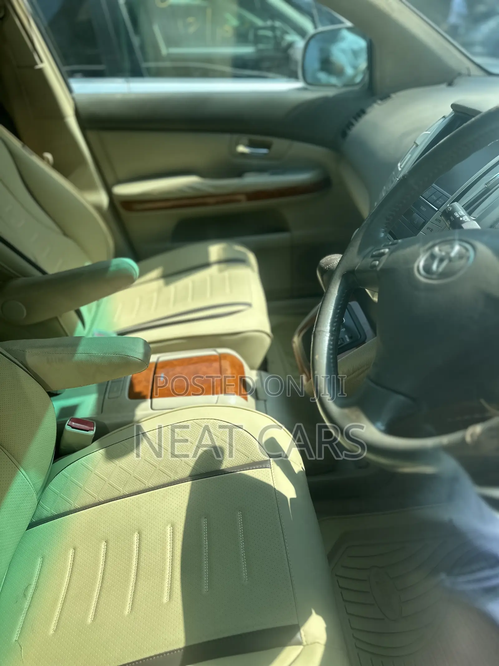 Toyota Harrier 2008 White