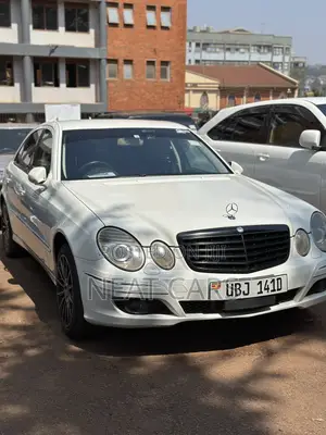 Mercedes-Benz C200 2007 White