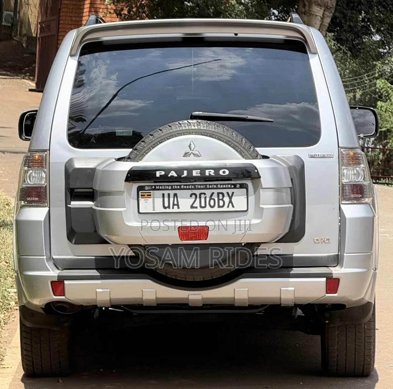 Mitsubishi Pajero 3.2 Di-Dc GLS 2012