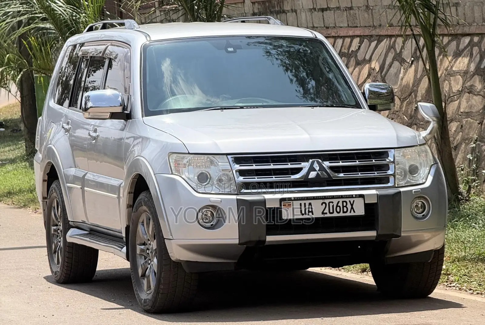 Mitsubishi Pajero 3.2 Di-Dc GLS 2012