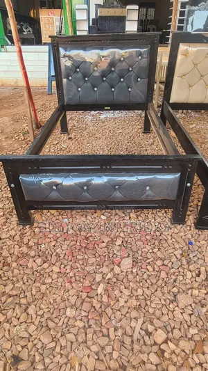 4 by 6 Frame Leather Bed Black