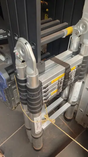 Aluminum / Telescopic Ladder 4.4metres