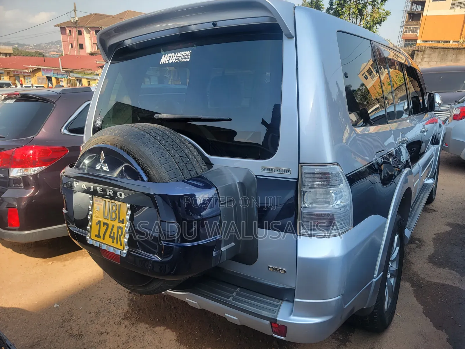 Mitsubishi Pajero 2012 Silver