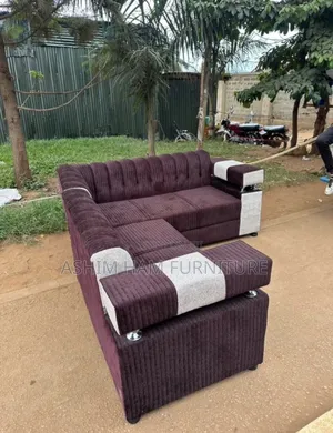 5 Seater Sofa in Maroon Colour
