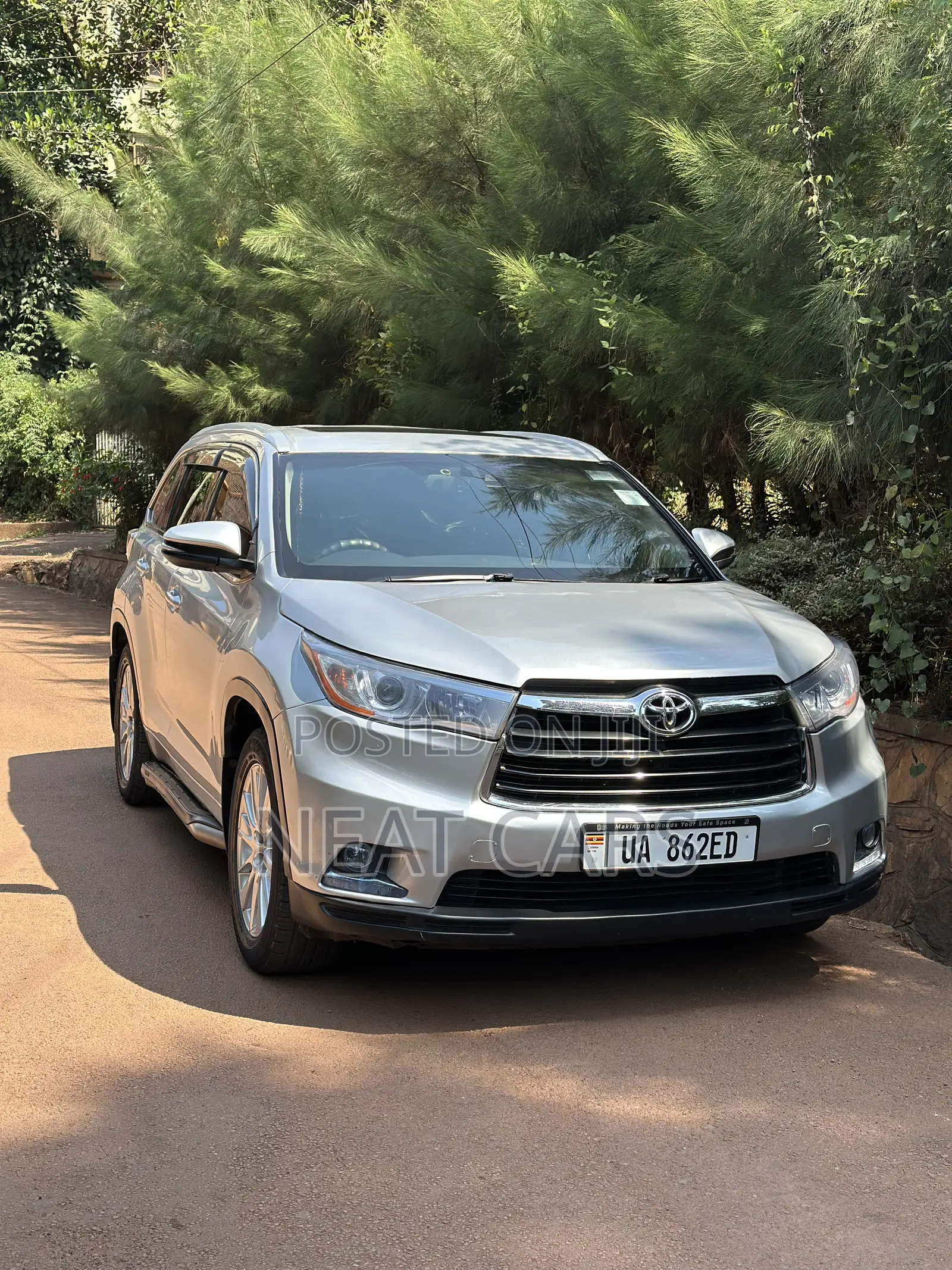 Toyota Kluger 2016 Silver