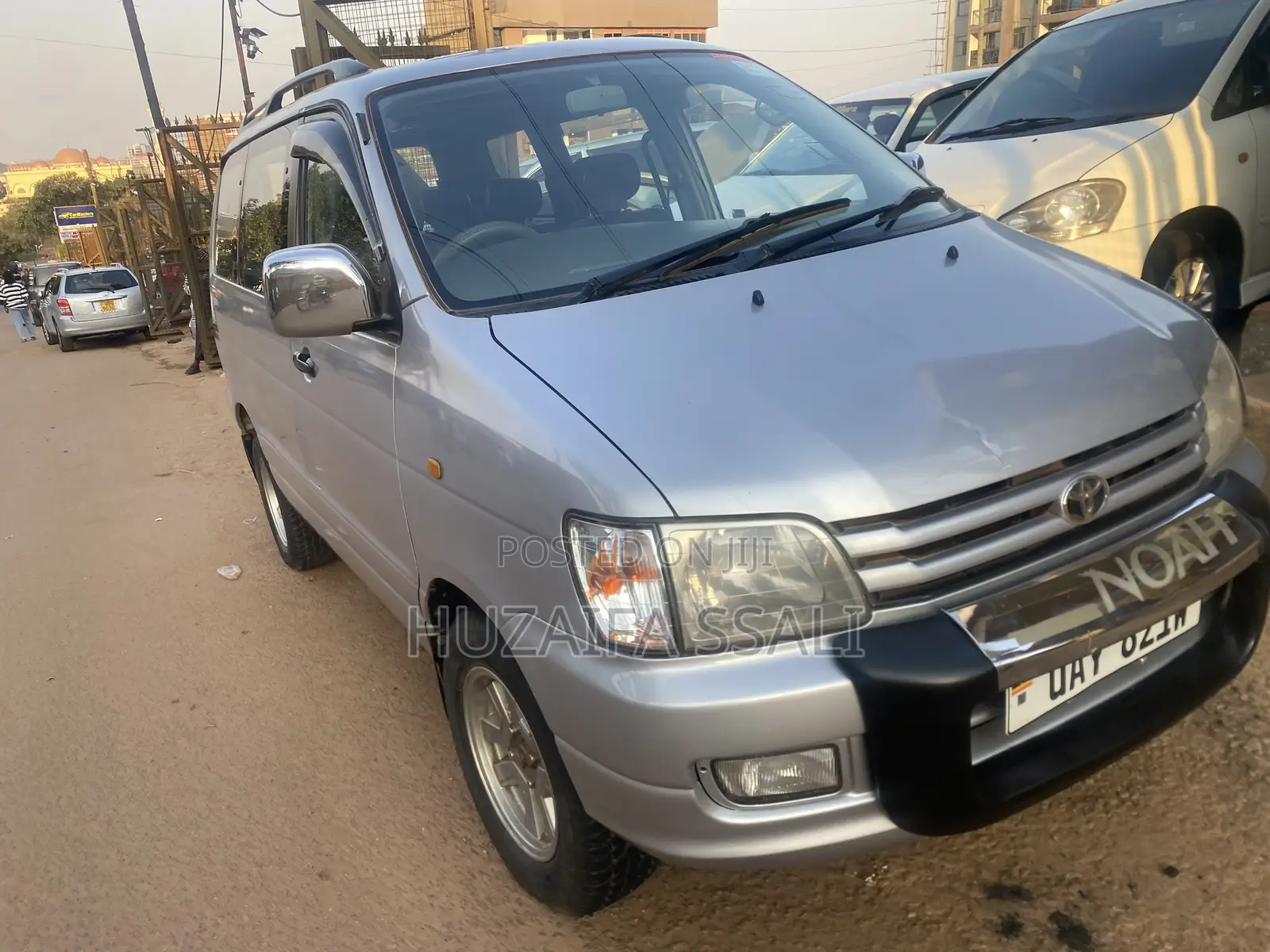 Toyota Noah 2008 Silver