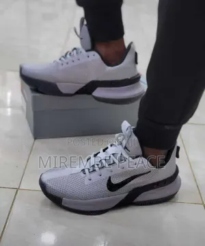Unisex Sneakers