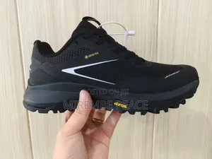 Unisex Sneakers