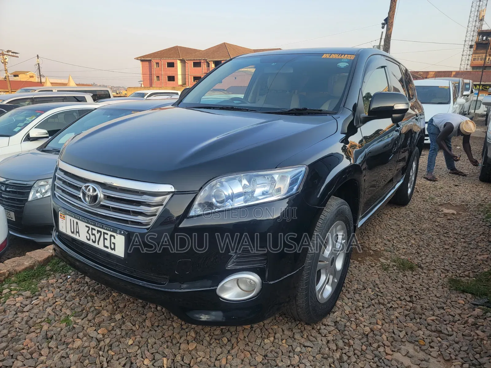 Toyota Vanguard 2011 Black