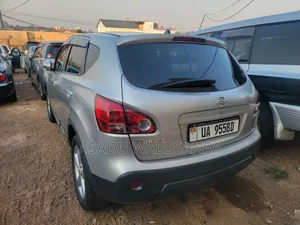 Nissan Dualis 2016 Silver